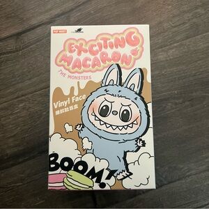 Labubu Exciting Macaron- Lychee Berry